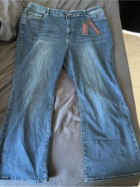 ROMWE Indigo Blue Straight Leg Jeans with Tag